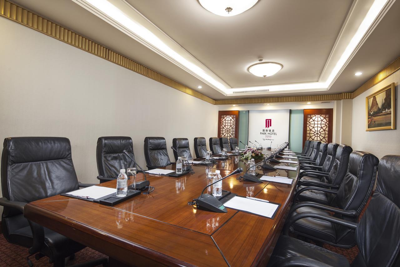 Jin Jiang Park Hotel Şanghay Dış mekan fotoğraf